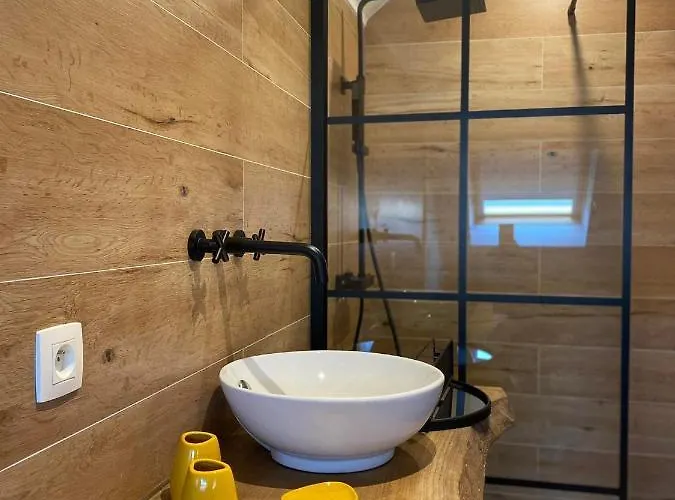 Les Ambassadeurs Spa